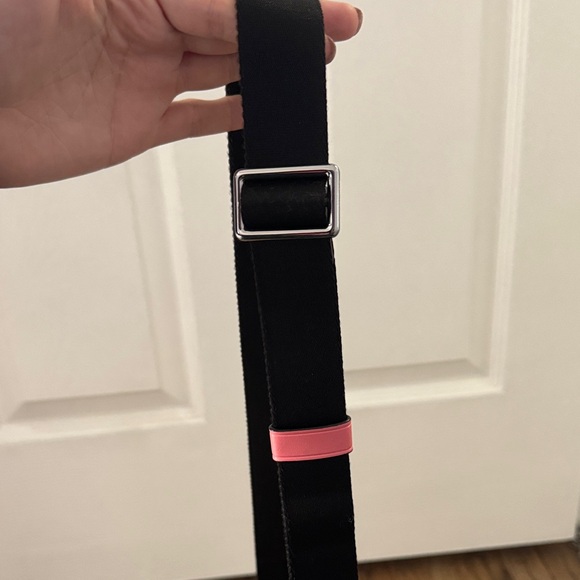 Michael Kors Black and Pink Messenger Bag - Picture 6 of 9